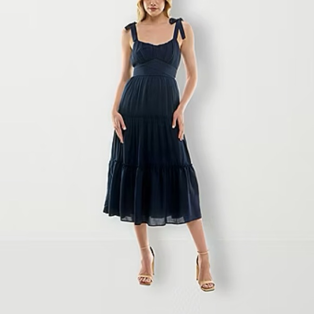 Sleeveless Midi Fit + Flare Dress